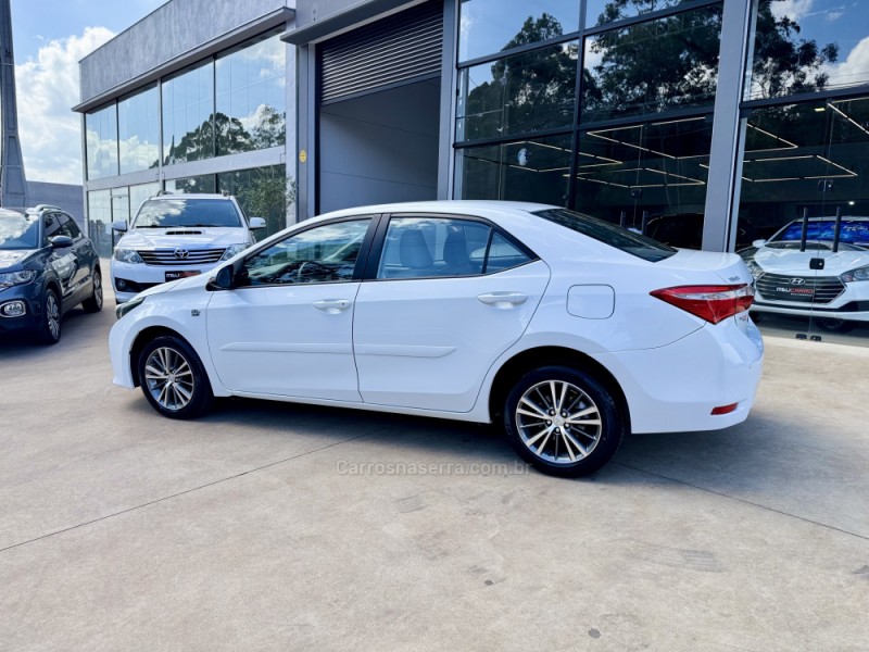 COROLLA 2.0 XEI 16V FLEX 4P AUTOMÁTICO - 2015 - LAJEADO