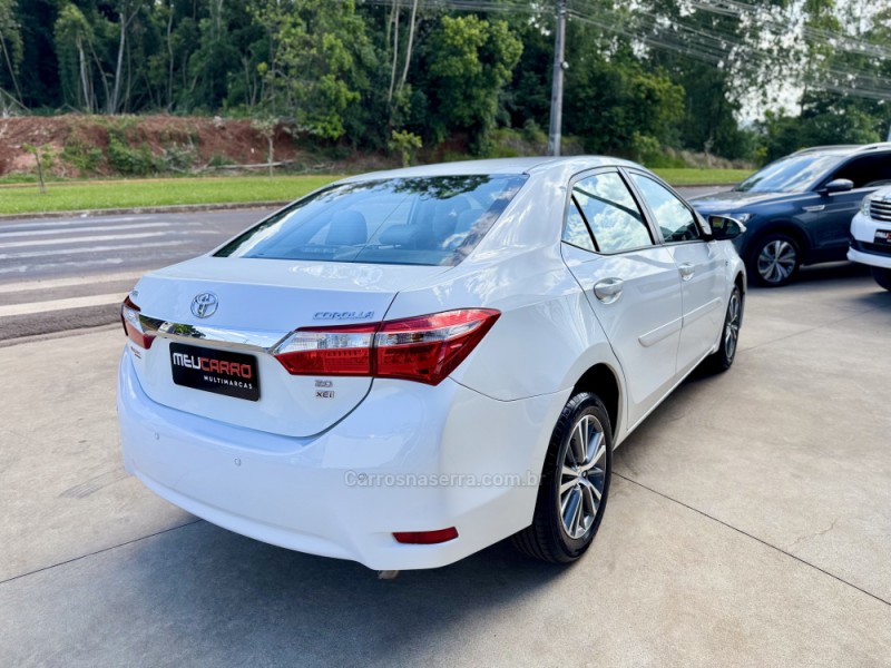 COROLLA 2.0 XEI 16V FLEX 4P AUTOMÁTICO - 2015 - LAJEADO