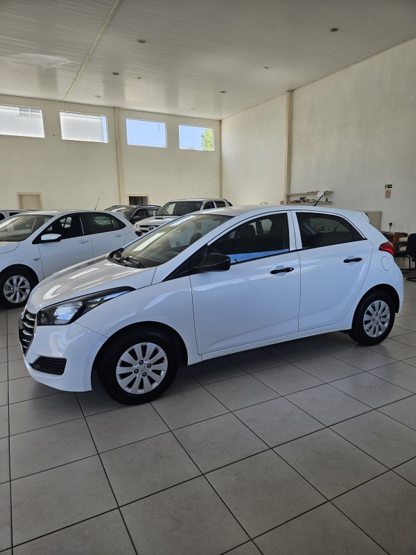 HB20 1.0 COMFORT 12V FLEX 4P MANUAL - 2018 - FARROUPILHA