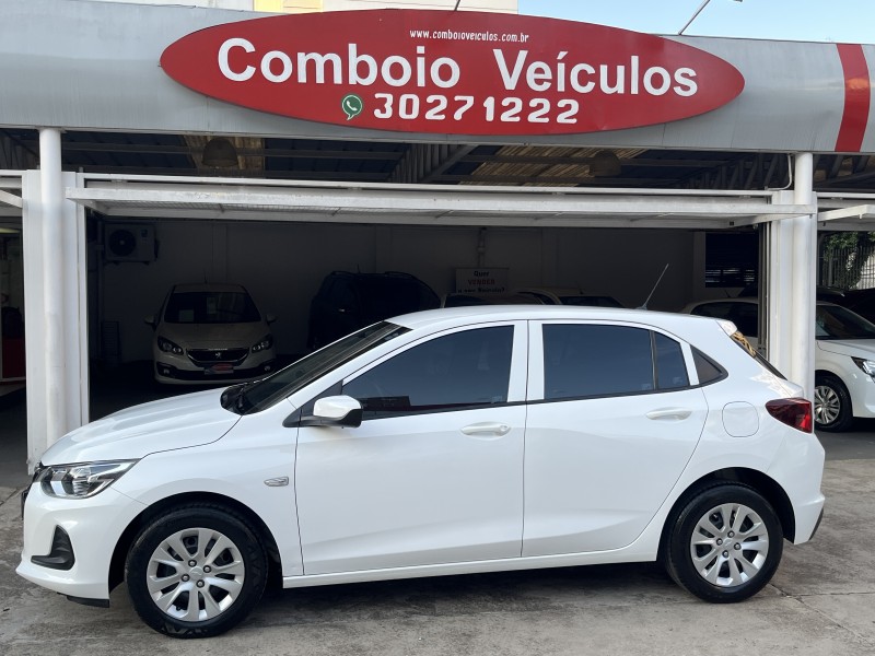 ONIX 1.0 HATCH TURBO 12V FLEX 4P AUTOMÁTICO - 2020 - CAXIAS DO SUL