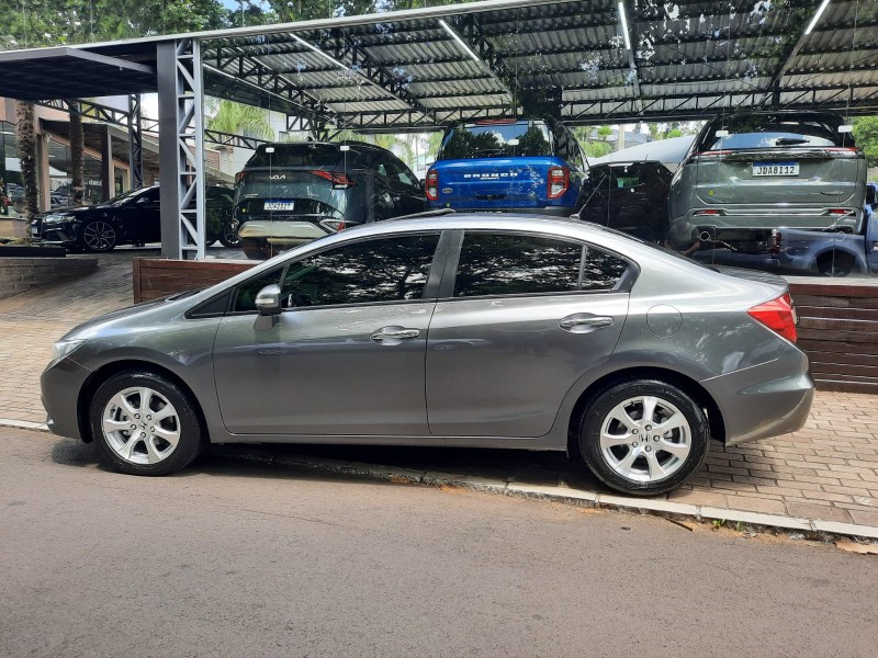 CIVIC 2.0 EXR 16V FLEX 4P AUTOMÁTICO - 2014 - DOIS IRMãOS