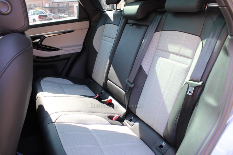 RANGE ROVER EVOQUE 2.0 R-DYNAMIC HSE AWD FLEX 4P AUTOMATICO - 2023 - CAXIAS DO SUL