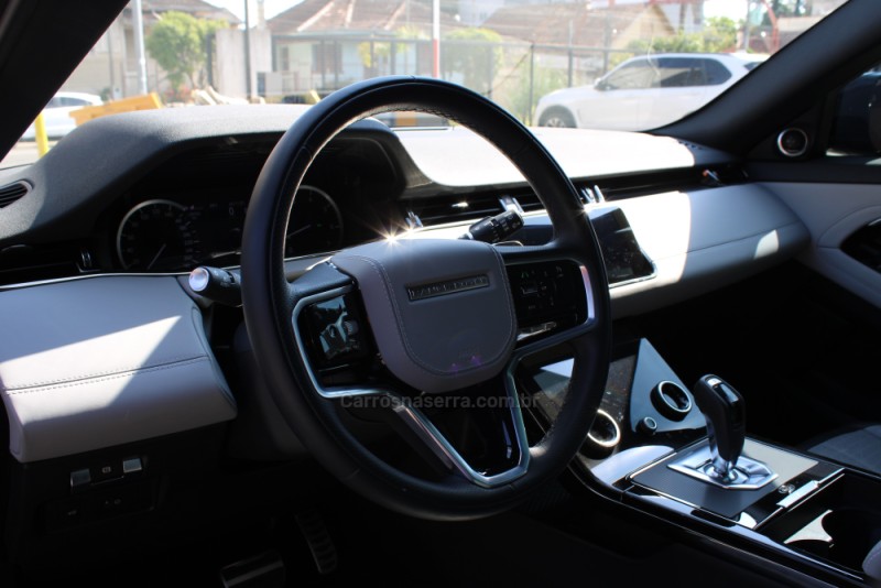 RANGE ROVER EVOQUE 2.0 R-DYNAMIC HSE AWD FLEX 4P AUTOMATICO - 2023 - CAXIAS DO SUL