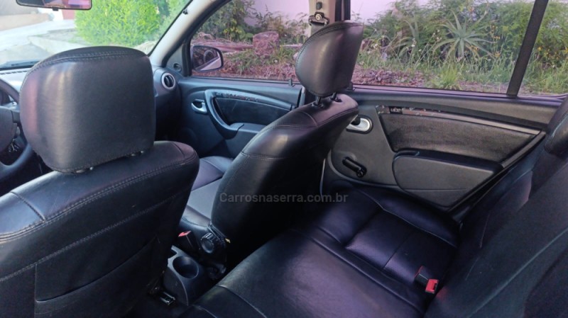 SANDERO 1.6 EXPRESSION 8V FLEX 4P MANUAL - 2010 - CAXIAS DO SUL
