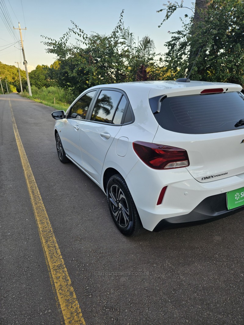 ONIX 1.0 LT 12V FLEX 4P MANUAL - 2024 - VERANóPOLIS