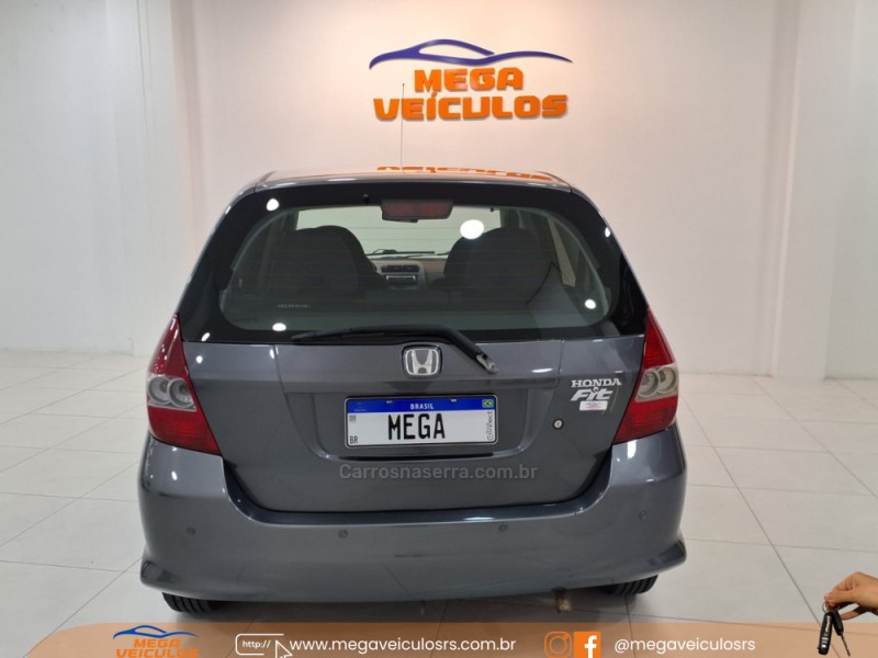 FIT 1.4 LX 8V GASOLINA 4P AUTOMÁTICO - 2008 - BENTO GONçALVES