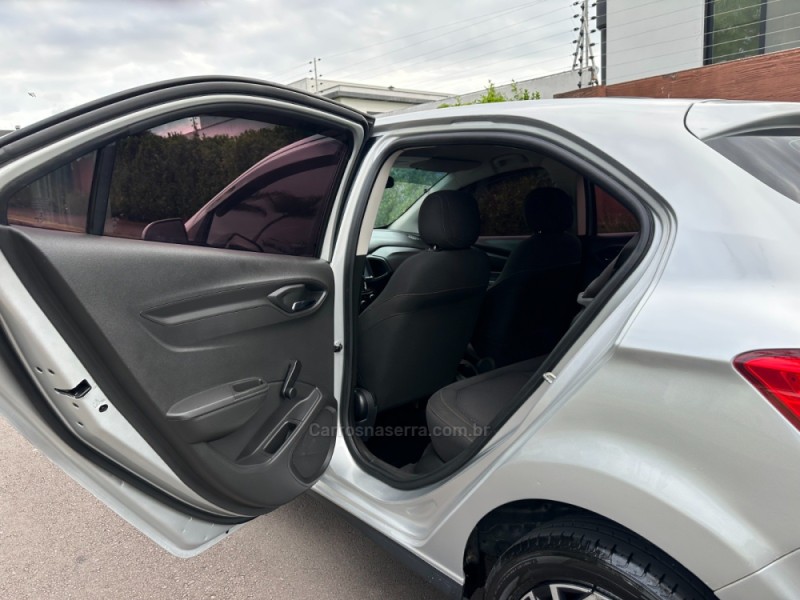 ONIX 1.4 MPFI LT 8V FLEX 4P MANUAL - 2015 - SãO LEOPOLDO