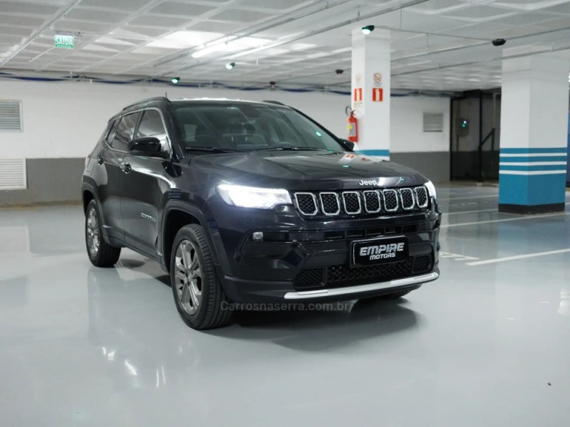 COMPASS 1.3 LONGITUDE T270 16V TURBO FLEX 4P AUTOMÁTICO - 2023 - PORTO ALEGRE