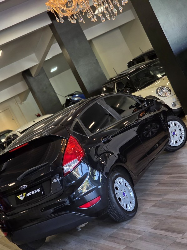 FIESTA 1.5 SE HATCH 16V FLEX 4P MANUAL - 2016 - CAXIAS DO SUL