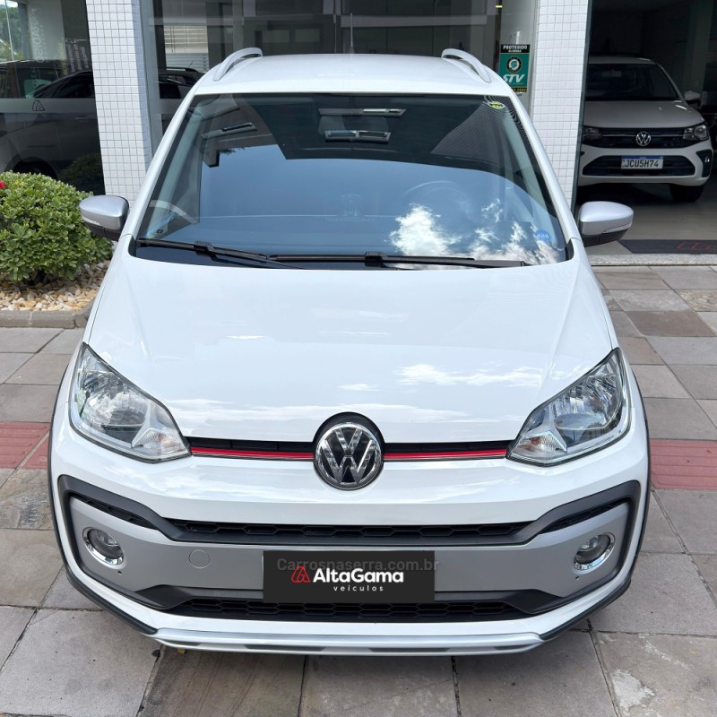UP 1.0 CROSS T.FLEX 12V 4P MANUAL - 2018 - FLORES DA CUNHA