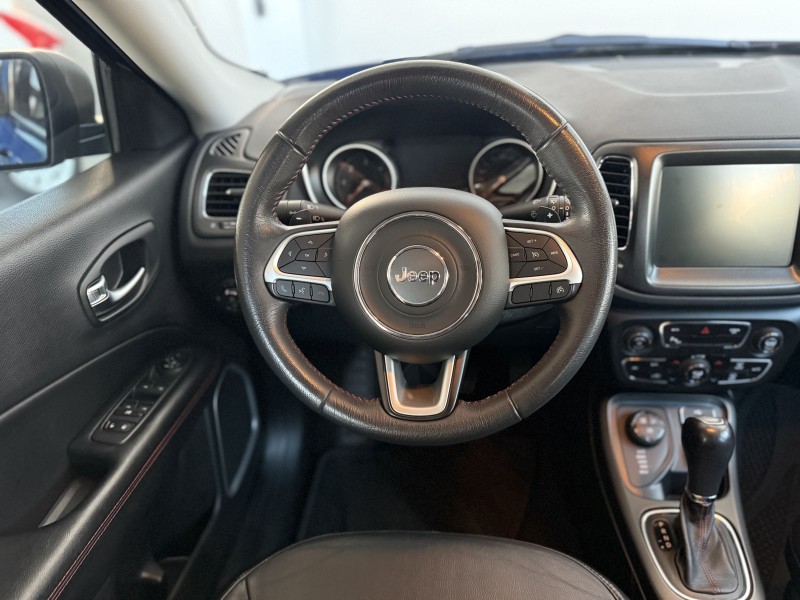 COMPASS 2.0 16V DIESEL TRAILHAWK 4X4 AUTOMÁTICO - 2017 - CAXIAS DO SUL