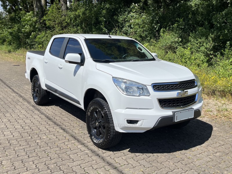 S10 2.5 LT 4X4 CD 16V FLEX 4P MANUAL - 2015 - NOVA BASSANO