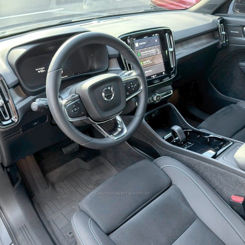 XC 40  - 2023 - FLORES DA CUNHA