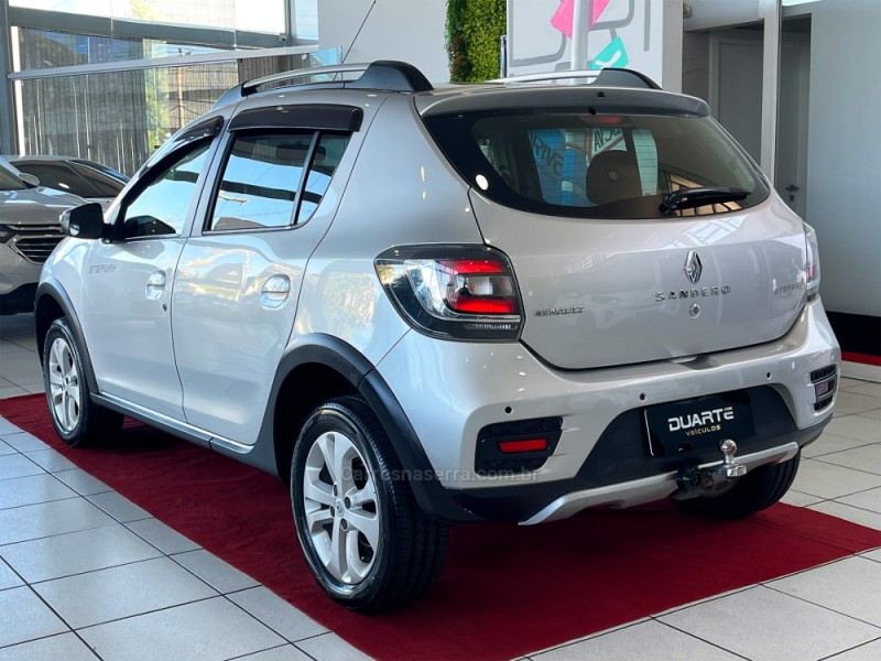 SANDERO 1.6 STEPWAY 16V FLEX 4P AUTOMÁTICO - 2020 - PORTO ALEGRE