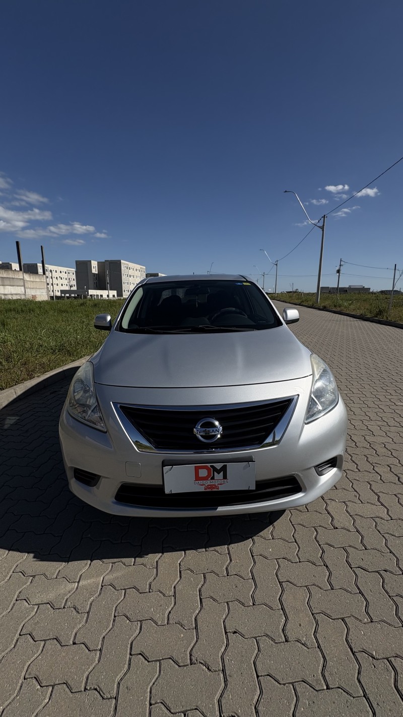 VERSA 1.6 16V FLEX SV 4P MANUAL - 2013 - CAXIAS DO SUL