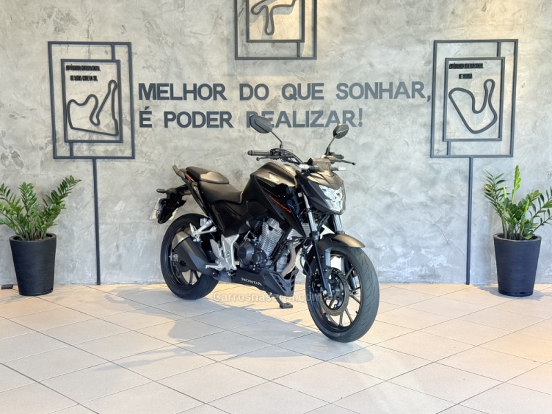 cb 300f twister cbs 2024 caxias do sul