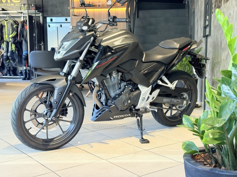 CB 300F TWISTER CBS - 2024 - CAXIAS DO SUL