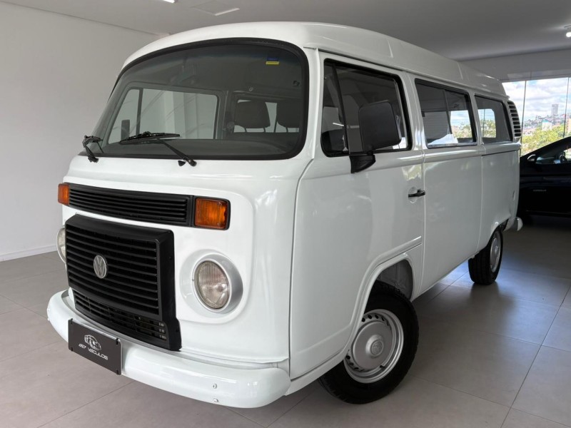 kombi 1.4 mi std lotacao 8v flex 3p manual 2007 bento goncalves