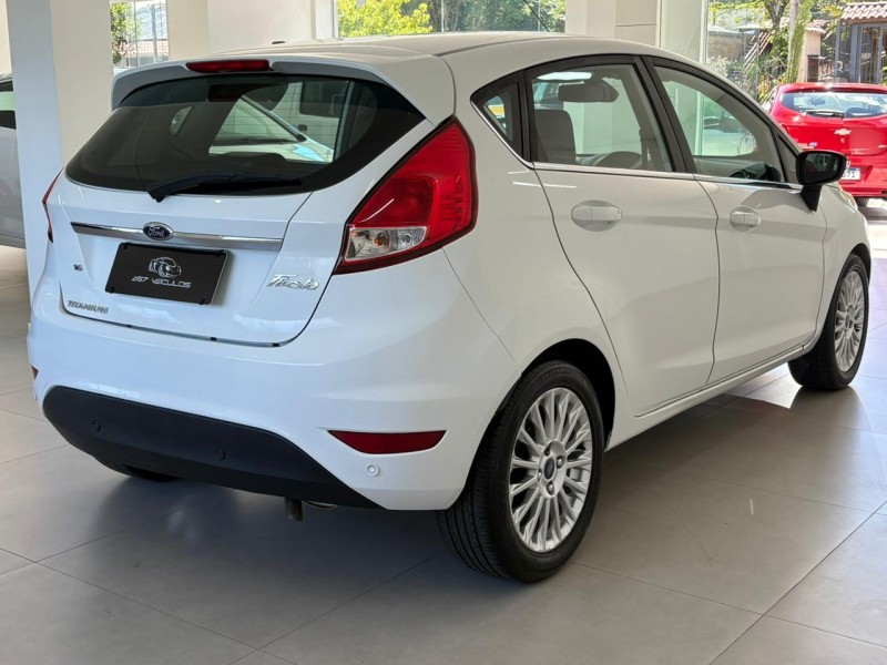 FIESTA 1.6 TITANIUM HATCH 16V FLEX 4P AUTOMÁTICO - 2015 - BENTO GONçALVES