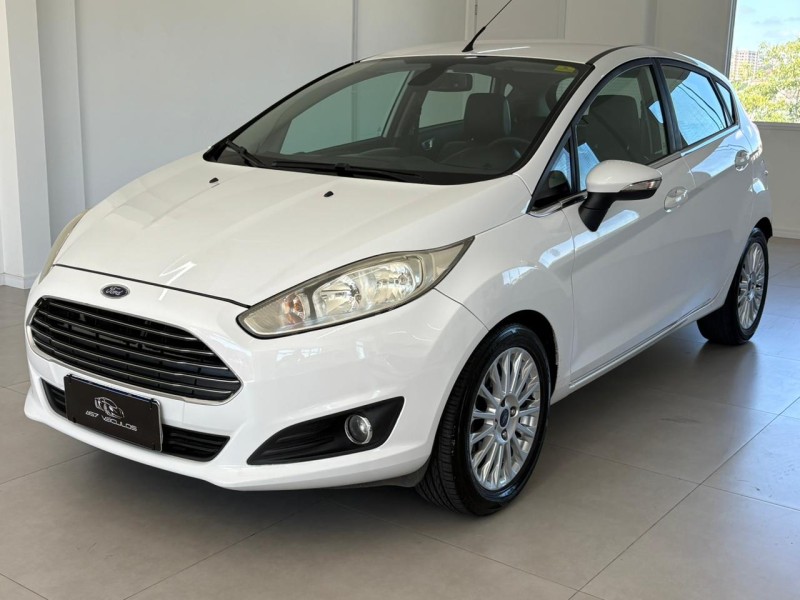 FIESTA 1.6 TITANIUM HATCH 16V FLEX 4P AUTOMÁTICO - 2015 - BENTO GONçALVES