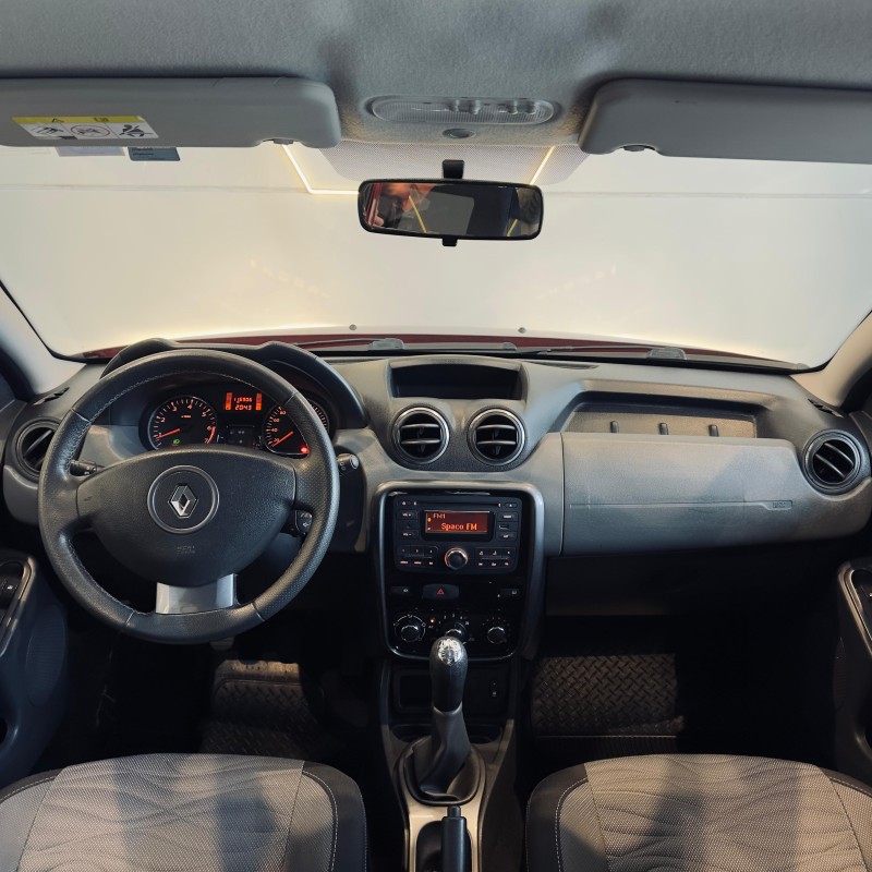 DUSTER 1.6 DYNAMIQUE 4X2 16V FLEX 4P MANUAL - 2013 - CAXIAS DO SUL