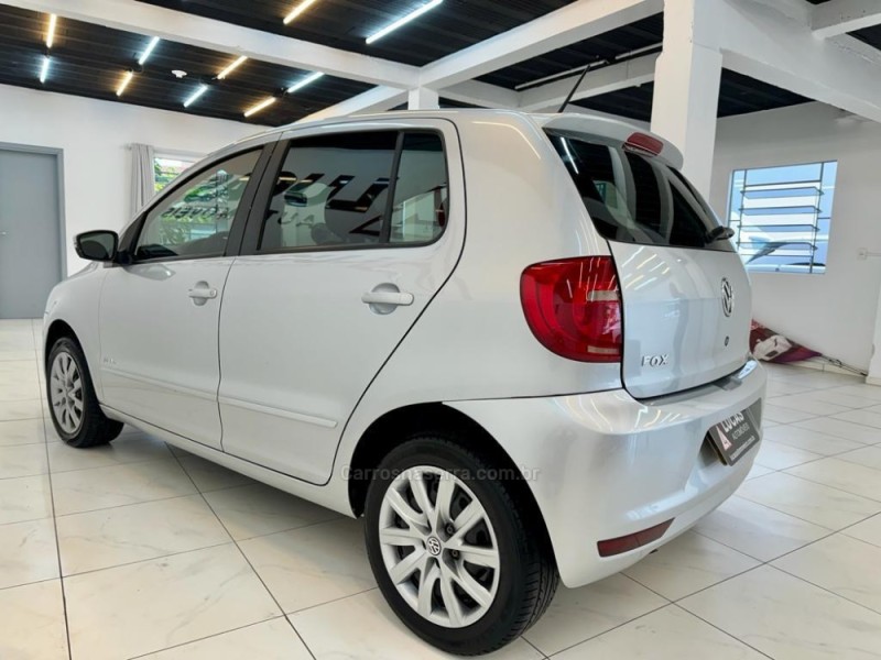 FOX 1.0 ITREND 8V FLEX 4P MANUAL - 2013 - BOM RETIRO DO SUL