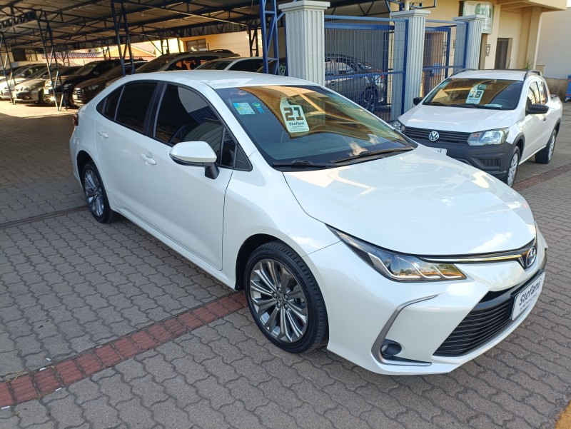COROLLA 2.0 XEI 16V FLEX 4P AUTOMÁTICO - 2021 - BOM PRINCíPIO