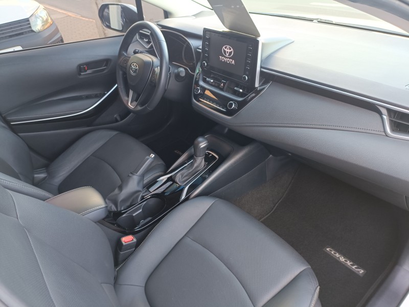 COROLLA 2.0 XEI 16V FLEX 4P AUTOMÁTICO - 2021 - BOM PRINCíPIO