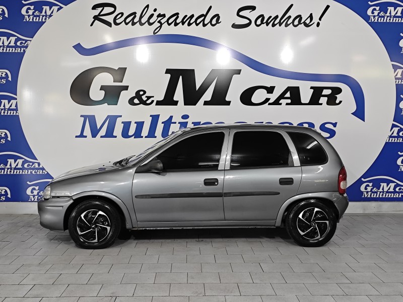 CORSA 1.0 MPFI SUPER 8V GASOLINA 4P MANUAL - 2001 - SãO SEBASTIãO DO CAí