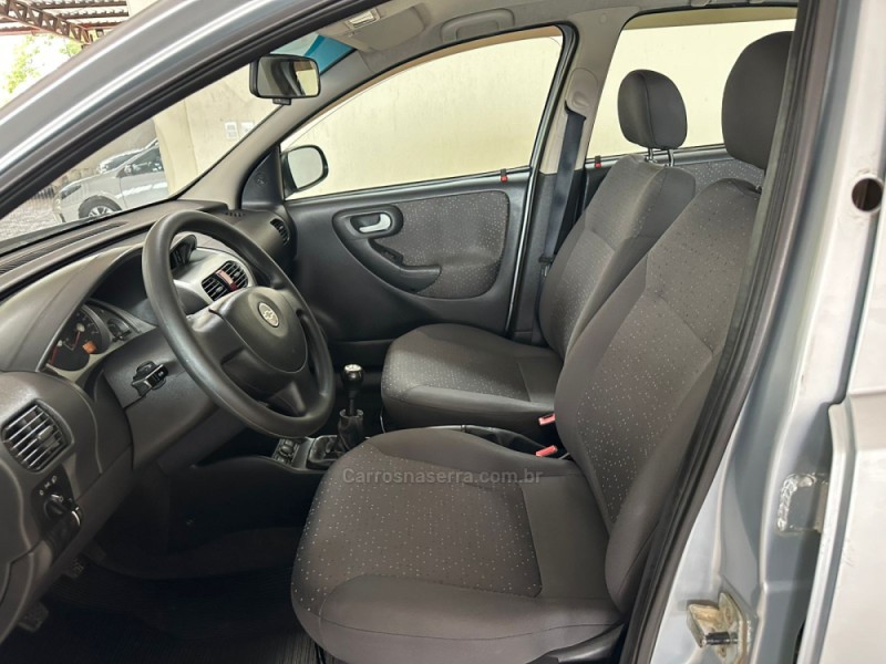 CORSA 1.4 MPFI PREMIUM 8V FLEX 4P MANUAL - 2008 - LAJEADO