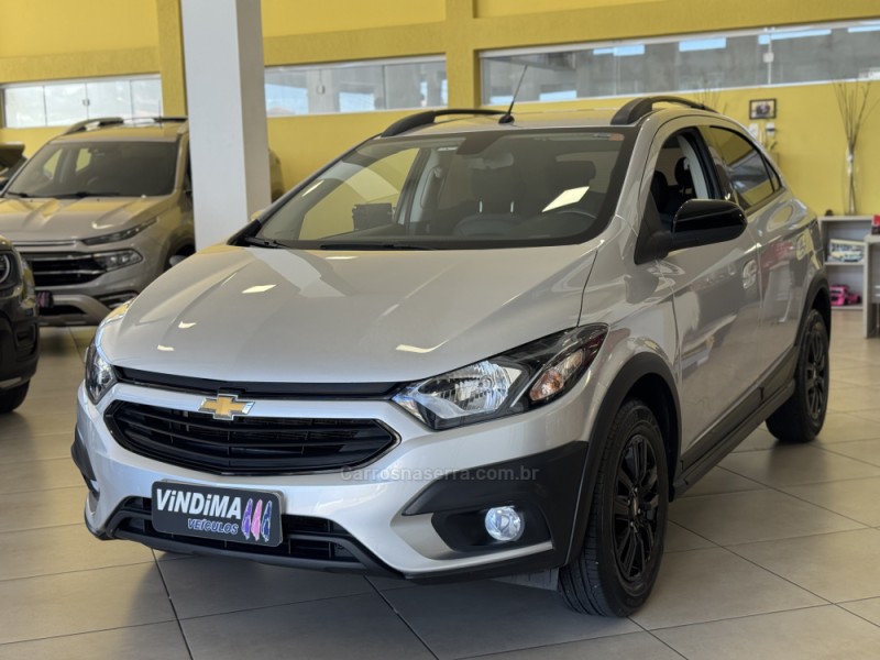 ONIX 1.4 MPFI ACTIV 8V FLEX 4P MANUAL - 2019 - FLORES DA CUNHA
