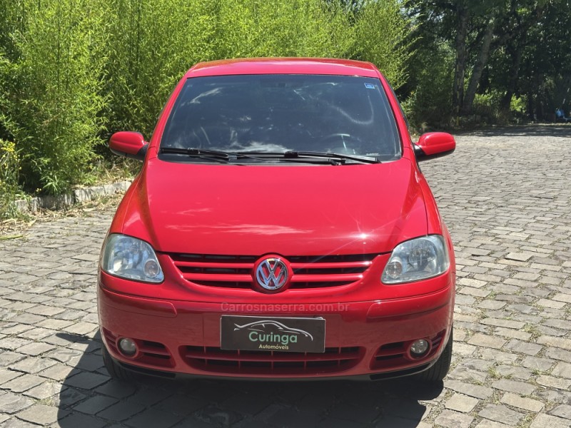 FOX 1.0 MI 8V FLEX 4P MANUAL - 2005 - NOVA PRATA