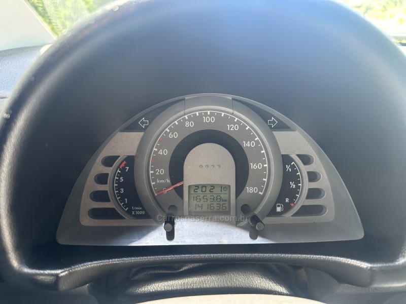 FOX 1.0 MI 8V FLEX 4P MANUAL - 2005 - NOVA PRATA