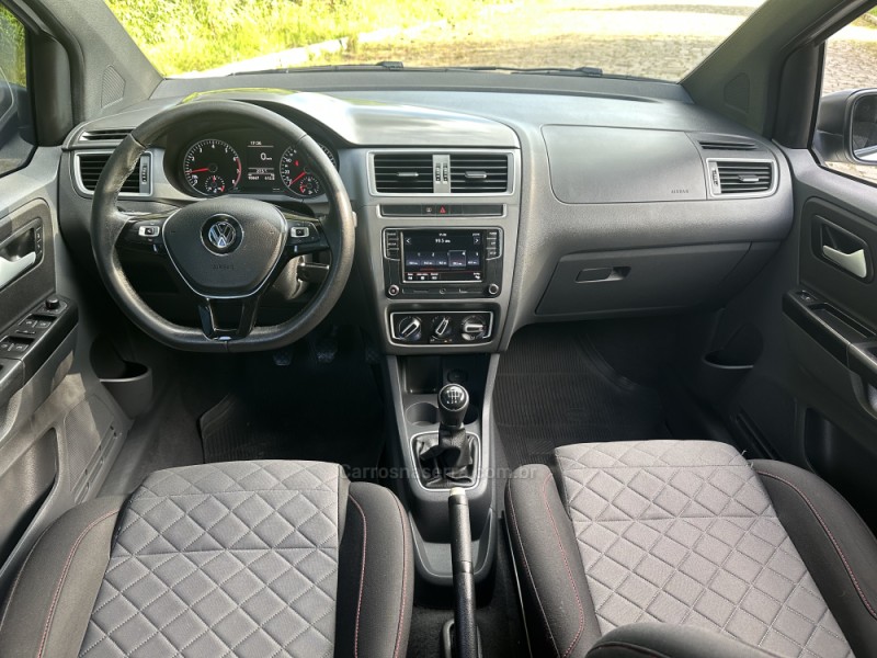 FOX 1.6 MI EXTREME 8V FLEX 4P MANUAL - 2019 - NOVA PRATA