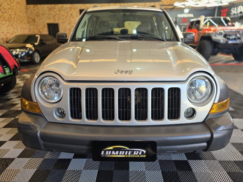 CHEROKEE 3.7 SPORT 4X4 V6 12V GASOLINA 4P AUTOMÁTICO - 2007 - FARROUPILHA