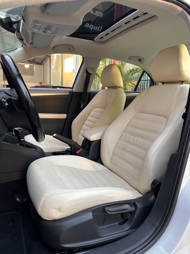 JETTA 2.0 TSI HIGHLINE 200CV GASOLINA 4P TIPTRONIC - 2013 - ESTâNCIA VELHA