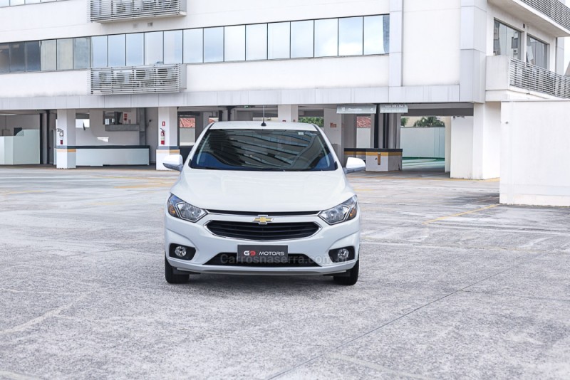 ONIX 1.4 MPFI LTZ 8V FLEX 4P AUTOMÁTICO - 2018 - PORTO ALEGRE