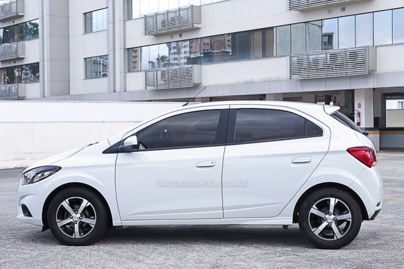 ONIX 1.4 MPFI LTZ 8V FLEX 4P AUTOMÁTICO - 2018 - PORTO ALEGRE