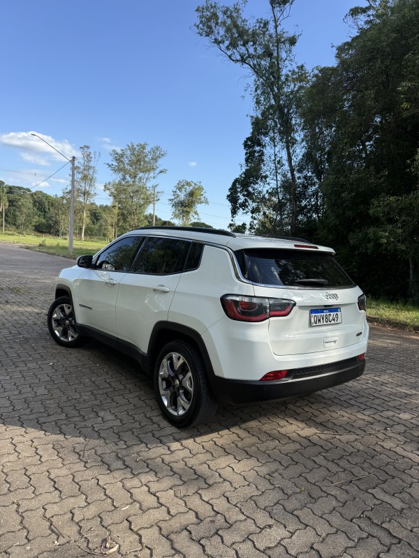 COMPASS 2.0 16V FLEX LONGITUDE AUTOMÁTICO - 2020 - ARROIO DO MEIO