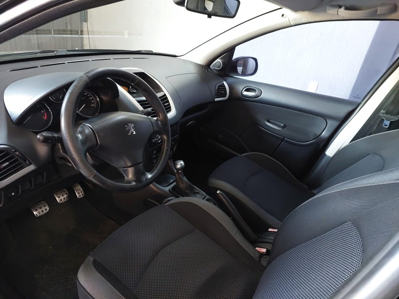 207 1.6 XS 16V FLEX 4P MANUAL - 2010 - SãO SEBASTIãO DO CAí