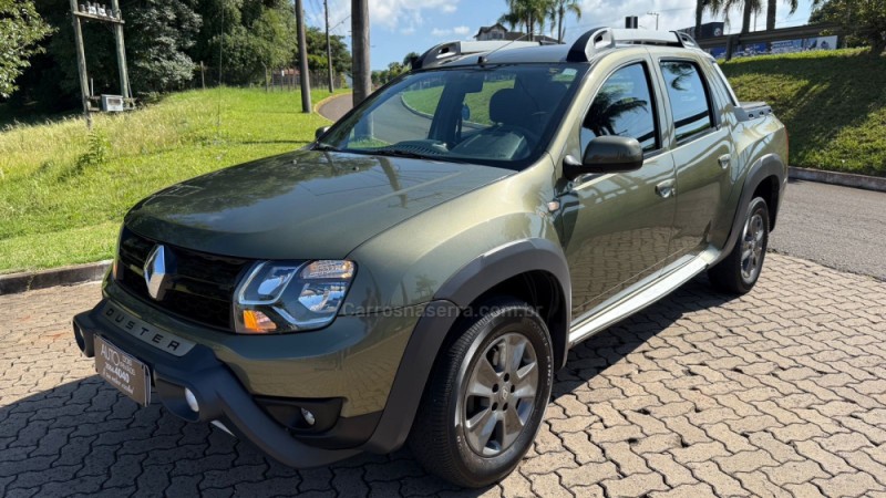 OROCH 1.6 16V DYNAMIQUE FLEX 4P MANUAL - 2017 - DOIS IRMãOS