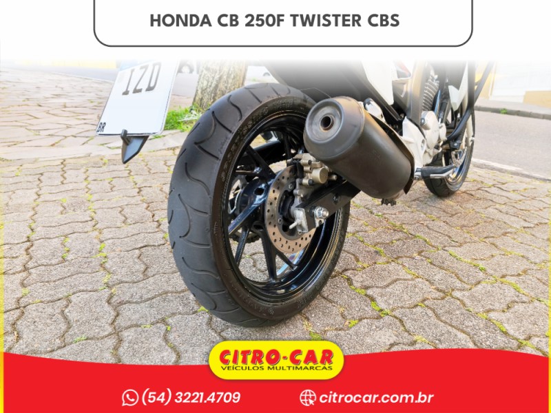 CB 250F TWISTER CBS - 2019 - CAXIAS DO SUL