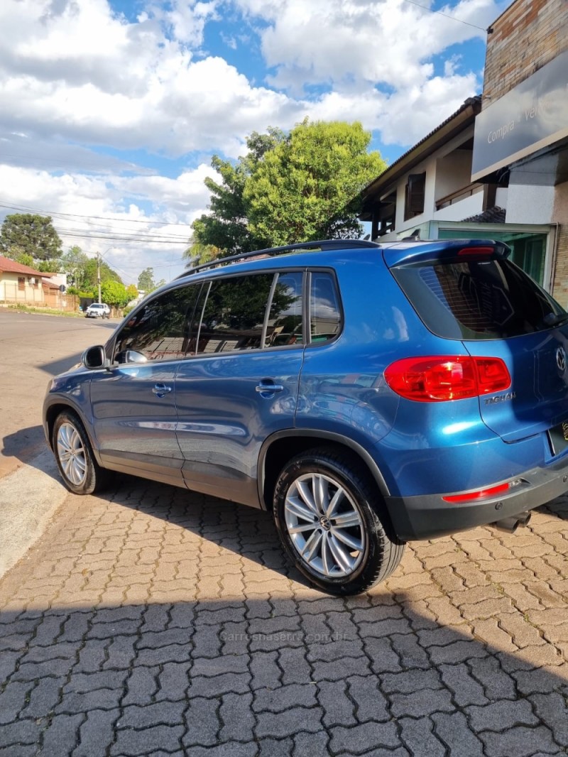 TIGUAN 1.4 TSI 16V TURBO GASOLINA 4P - 2017 - PASSO FUNDO