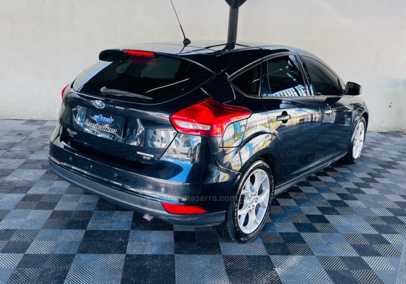 FOCUS 2.0 SE HATCH 16V FLEX 4P AUTO - 2016 - NOVO HAMBURGO