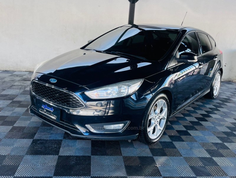 focus 2.0 se hatch 16v flex 4p auto 2016 novo hamburgo