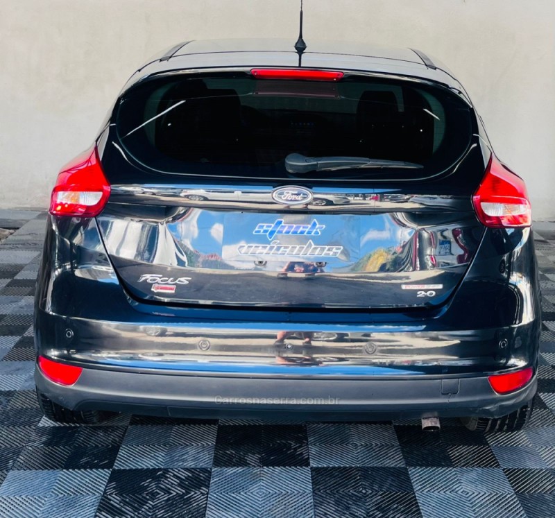 FOCUS 2.0 SE HATCH 16V FLEX 4P AUTO - 2016 - NOVO HAMBURGO