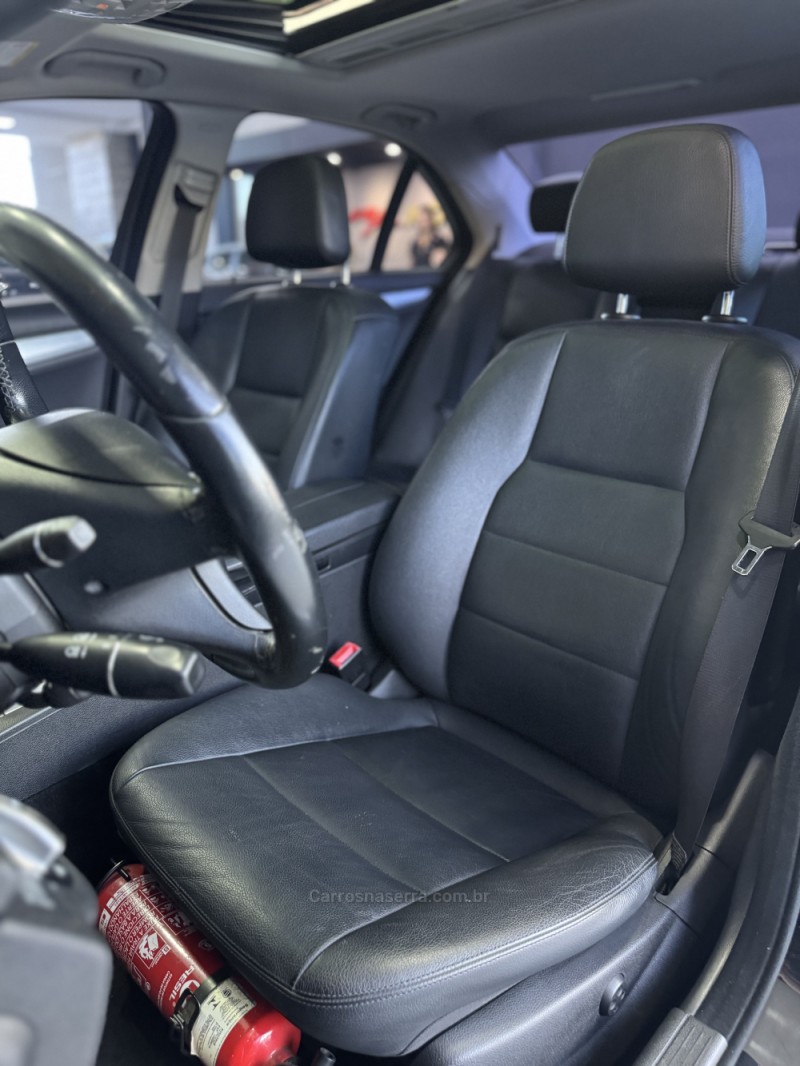 C 200 K 1.8 AVANTGARDE KOMPRESSOR GASOLINA 4P AUTOMÁTICO - 2010 - CAXIAS DO SUL