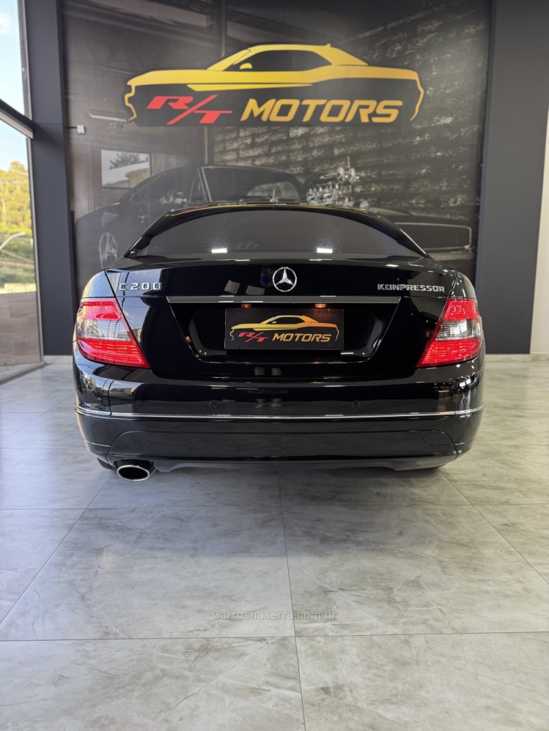 C 200 K 1.8 AVANTGARDE KOMPRESSOR GASOLINA 4P AUTOMÁTICO - 2010 - CAXIAS DO SUL