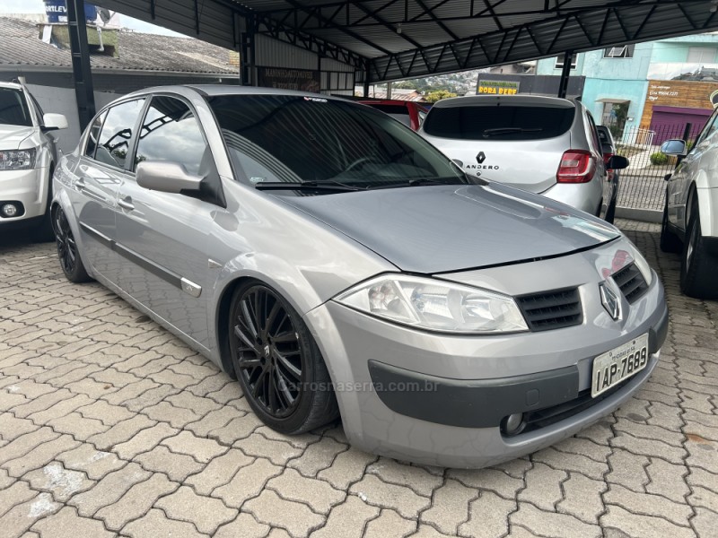 megane 1.6 dynamique 16v flex 4p manual 2009 caxias do sul