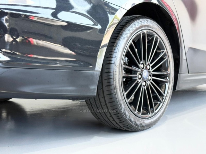 FUSION 2.0 TITANIUM GTDI ECOBOOST AWD AUTOMÁTICO - 2015 - NOVO HAMBURGO